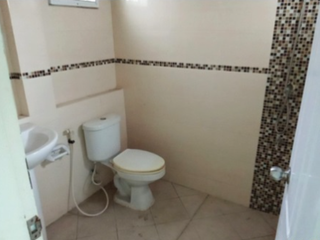 Haus zum Kauf mit 2 Zimmer in Pluak Daeng, Rayong