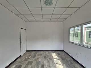 À vendre 1 chambre maison à Klaeng, Rayong