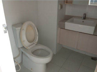 For sale 20 bedrooms condo in Thon Buri, Bangkok