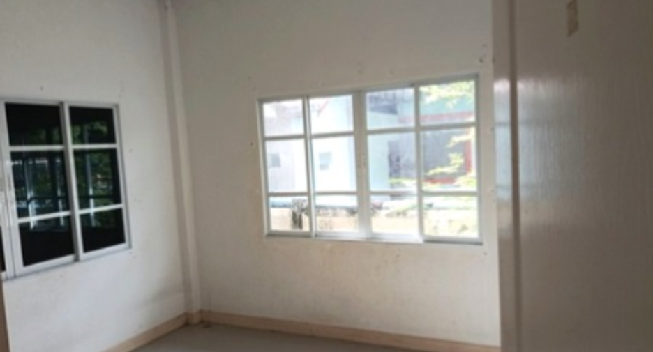 出售 2 卧室 独立屋 在 Pluak Daeng, Rayong