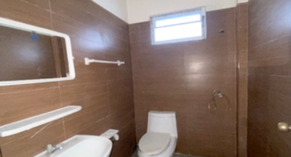 For sale 1 bed house in Si Racha, Chonburi