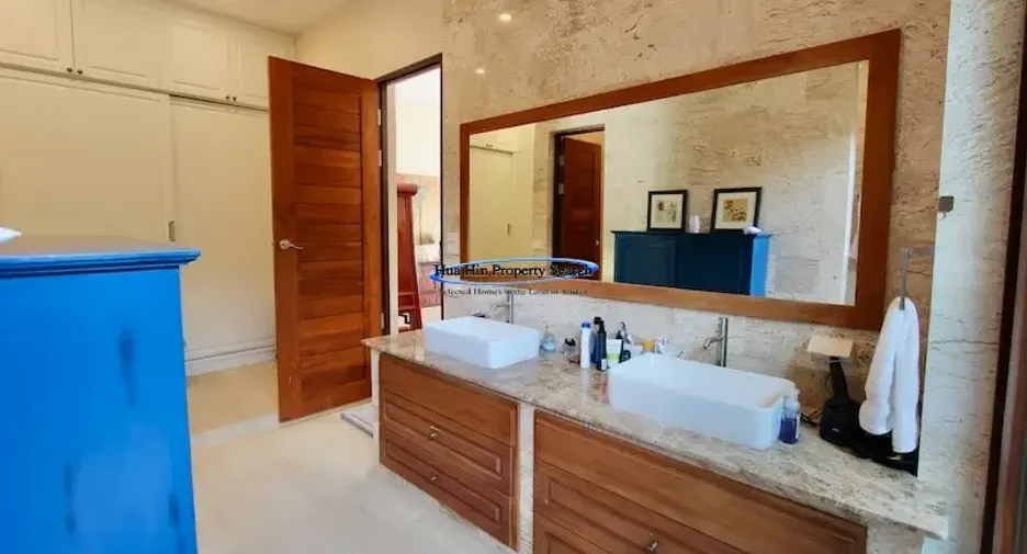 À vendre 7 chambres maison à Sam Roi Yot, Prachuap Khiri Khan