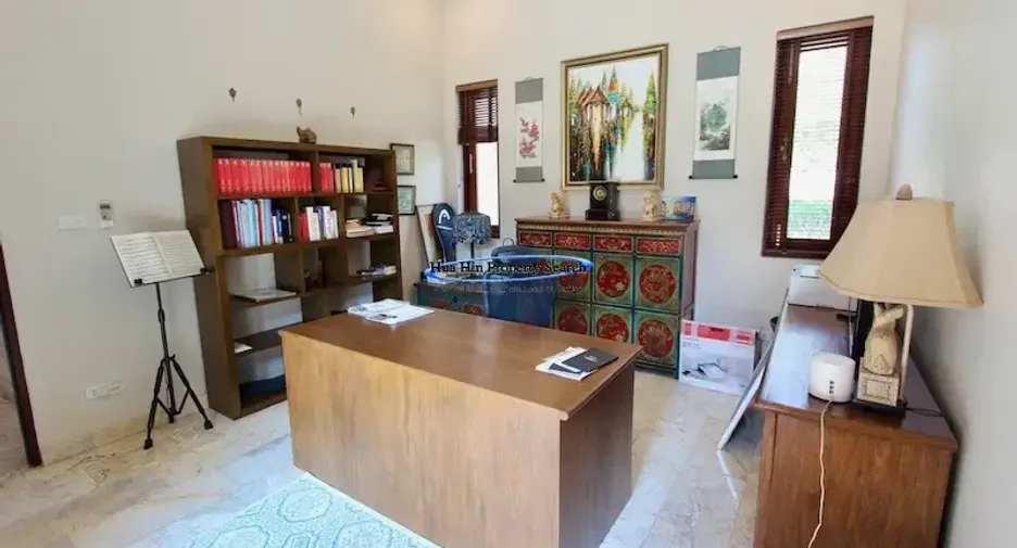 À vendre 7 chambres maison à Sam Roi Yot, Prachuap Khiri Khan
