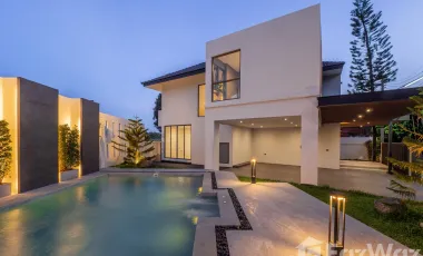 À vendre 3 chambres villa à Mueang Phuket, Phuket