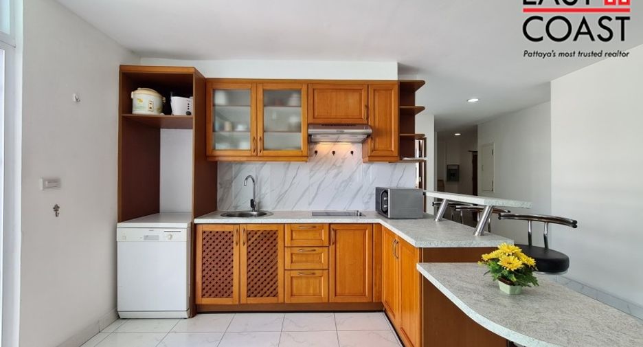 For sale and for rent 2 bedrooms condo in Pratumnak, Pattaya