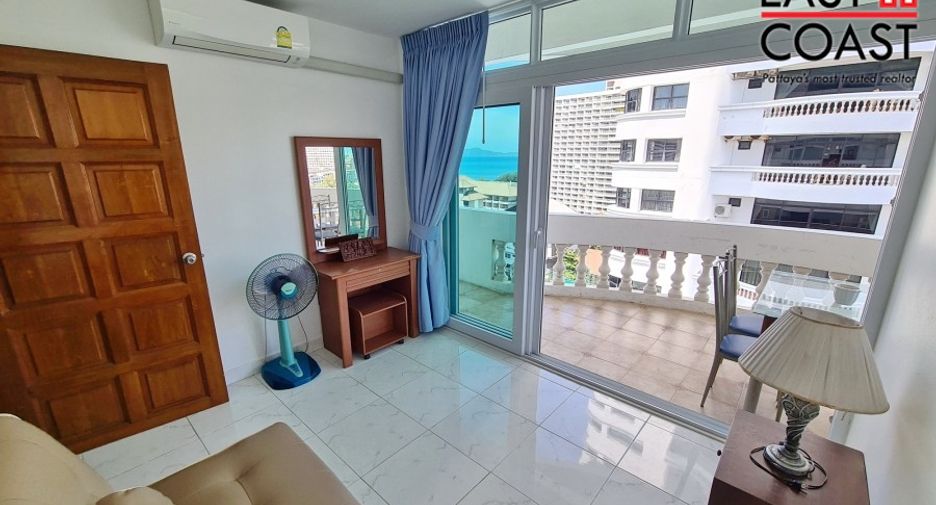 For sale and for rent 2 bedrooms condo in Pratumnak, Pattaya