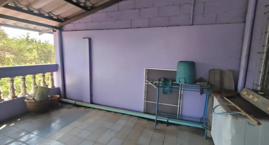 For sale 3 bedrooms retail Space in Wang Saphung, Loei