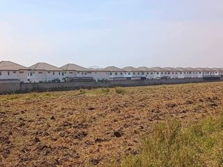À vendre terrain à Mueang Nakhon Ratchasima, Nakhon Ratchasima