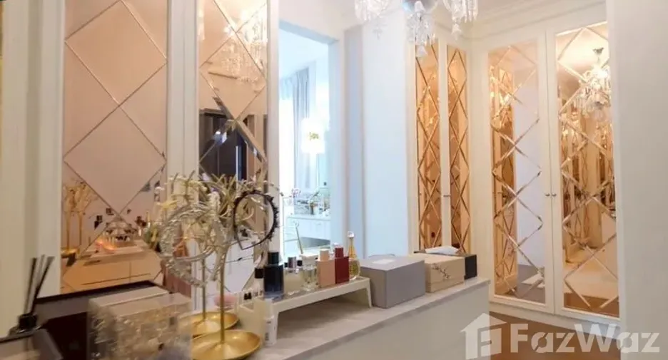 Casa en alquiler de 4 habitaciones en Mueang Nonthaburi, Nonthaburi