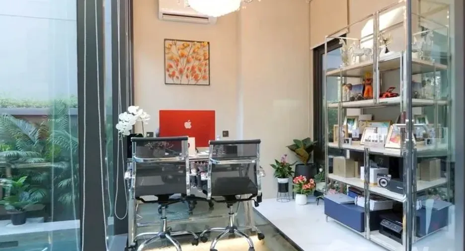 Casa en alquiler de 4 habitaciones en Mueang Nonthaburi, Nonthaburi