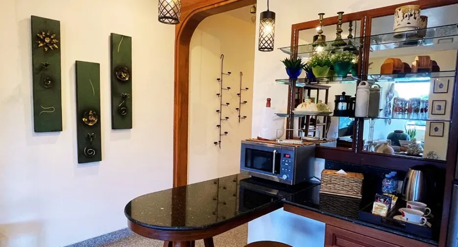 For rent 2 bedrooms apartment in Mueang Phuket, Phuket