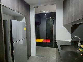 Condo en alquiler de 2 habitaciones en Phaya Thai, Bangkok