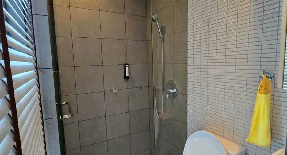 For rent 2 bedrooms condo in Phaya Thai, Bangkok