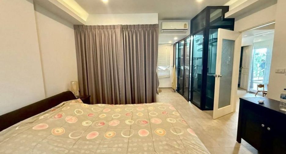 For sale 2 bedrooms condo in Jomtien, Pattaya