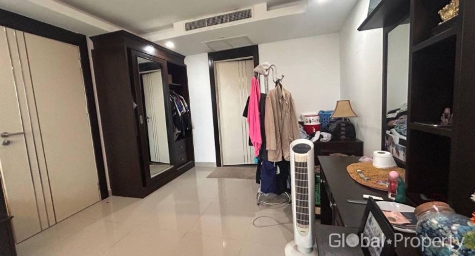 ขาย 2 ห้องนอน คอนโด ใน บางละมุง, ชลบุรี