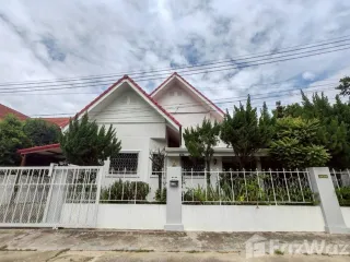 Haus zum Kauf mit 3 Zimmer in Mueang Chiang Mai, Chiang Mai
