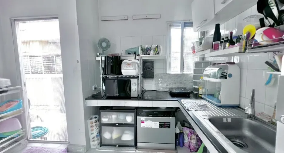 For sale 3 ベッドルーム house in Lat Krabang, Bangkok