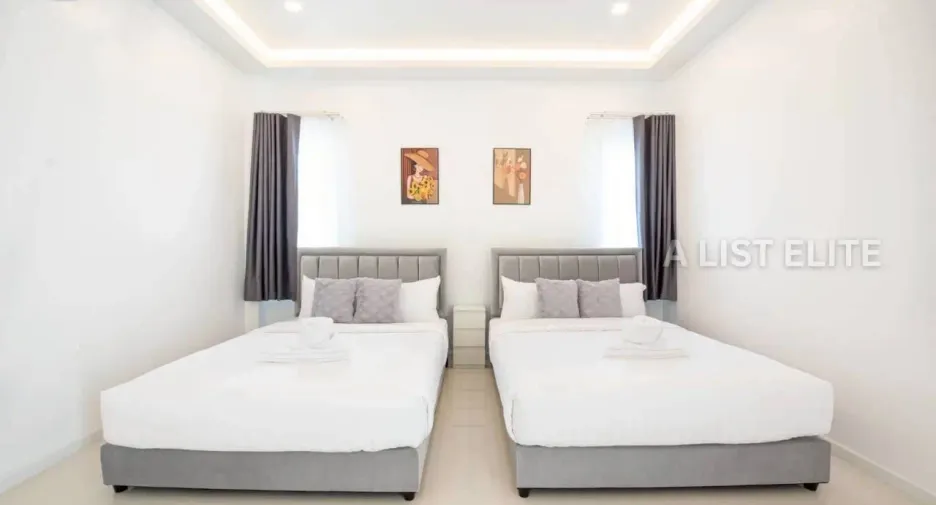 Casa en alquiler de 5 habitaciones en Bang Lamung, Chonburi