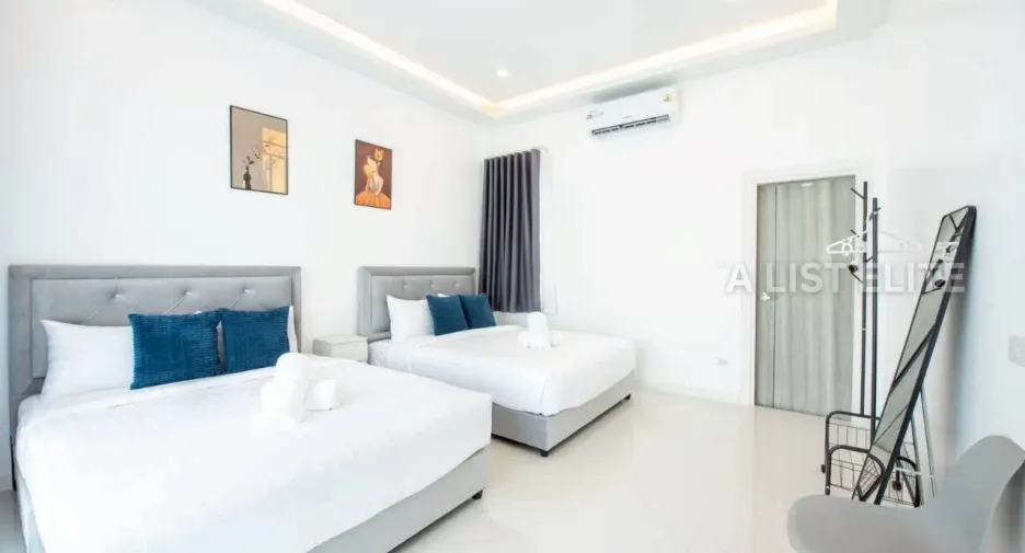 Casa en alquiler de 5 habitaciones en Bang Lamung, Chonburi