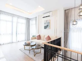 Haus zur Miete mit 3 Zimmer in Bang Lamung, Chonburi