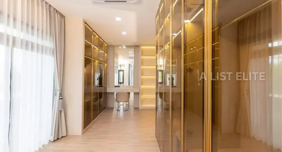 For rent 3 bedrooms house in Bang Lamung, Chonburi