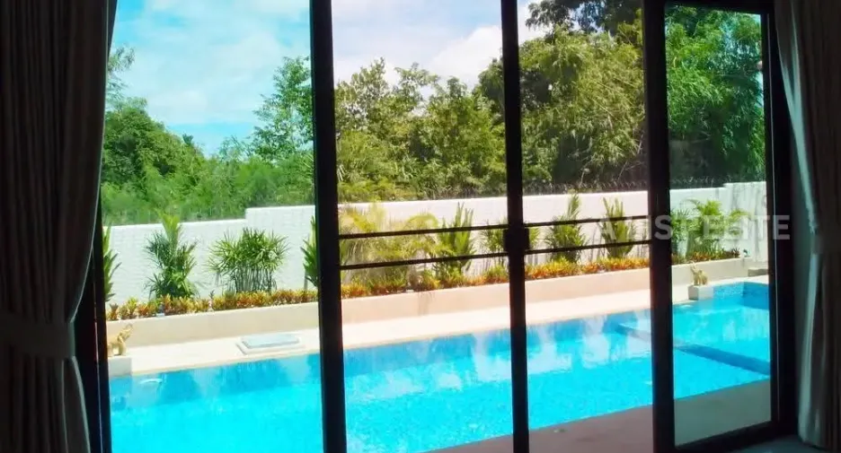 For sale 4 ベッドルーム house in Bang Lamung, Chonburi