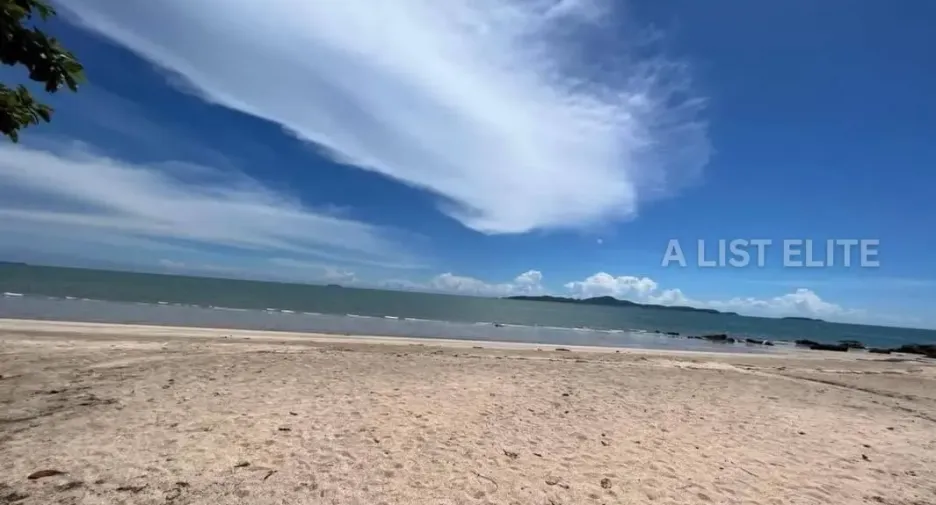 For rent 10 bedrooms house in Pratumnak, Pattaya
