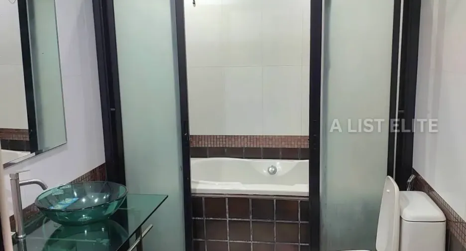 Casa en alquiler de 3 habitaciones en Klaeng, Rayong