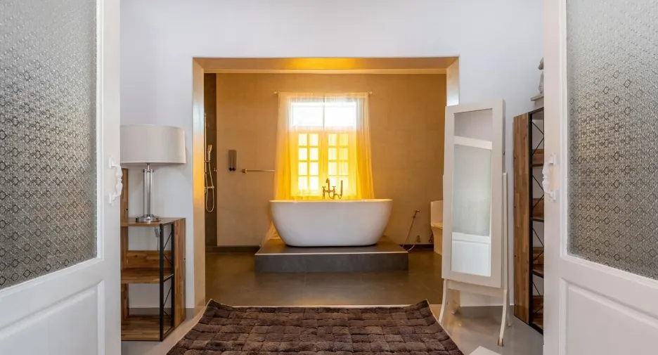For sale 6 ベッドルーム villa in Bang Lamung, Chonburi