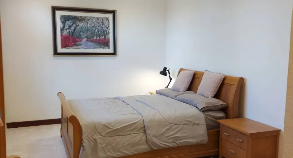 Casa en venta de 3 habitaciones en Prasat, Surin