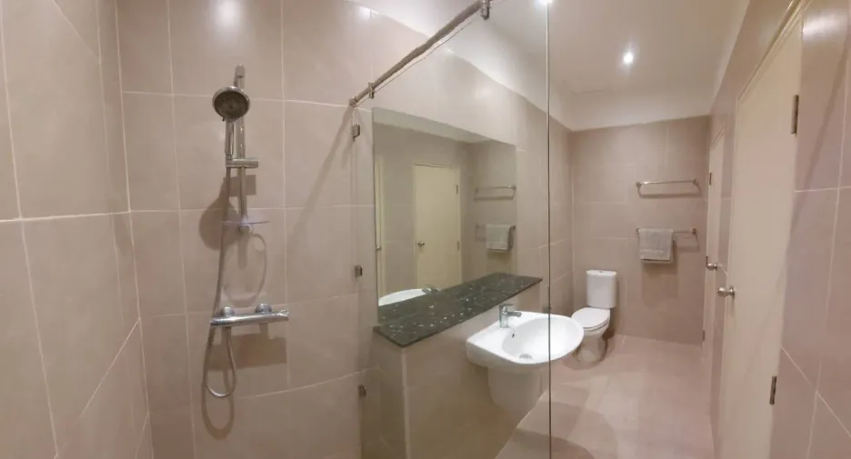 Casa en venta de 3 habitaciones en Prasat, Surin