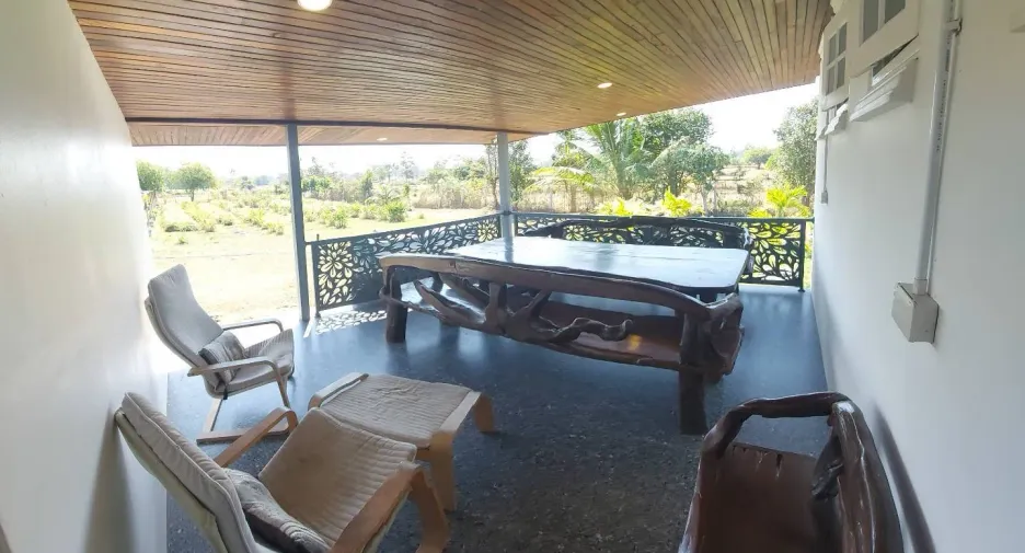 Casa en venta de 3 habitaciones en Prasat, Surin