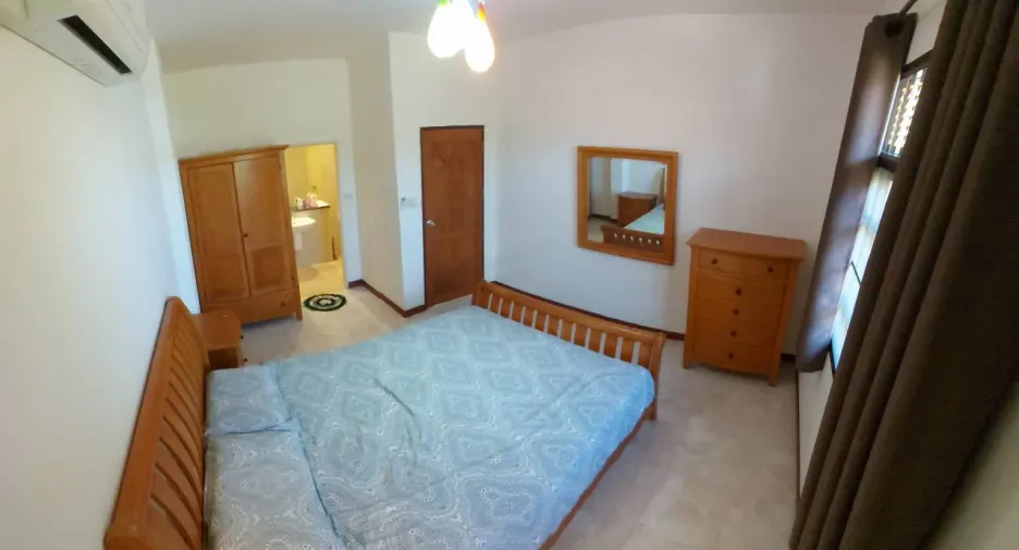 Casa en venta de 3 habitaciones en Prasat, Surin