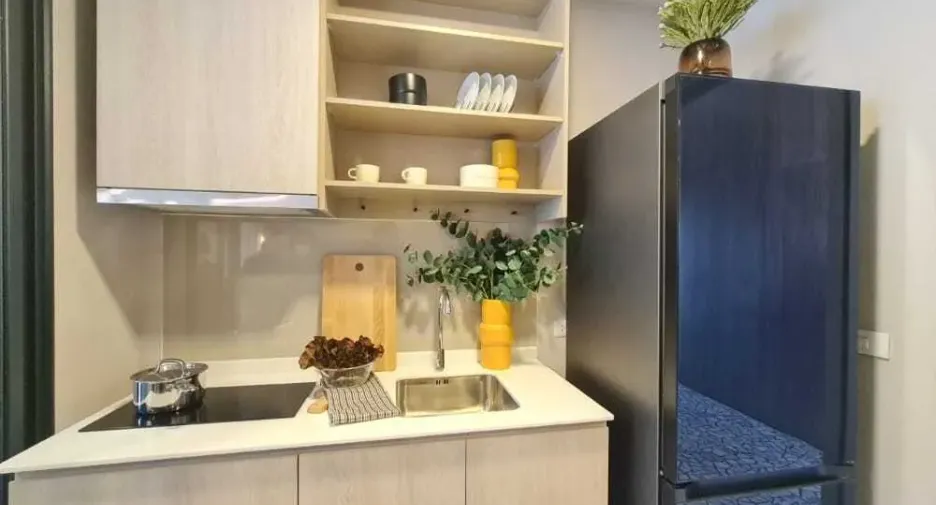 Wohnung zum Kauf mit Studio in Khlong San, Bangkok