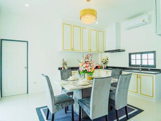 For sale 4 bedrooms house in Bang Lamung, Chonburi