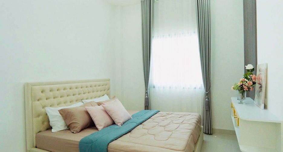 For sale 4 bedrooms house in Bang Lamung, Chonburi