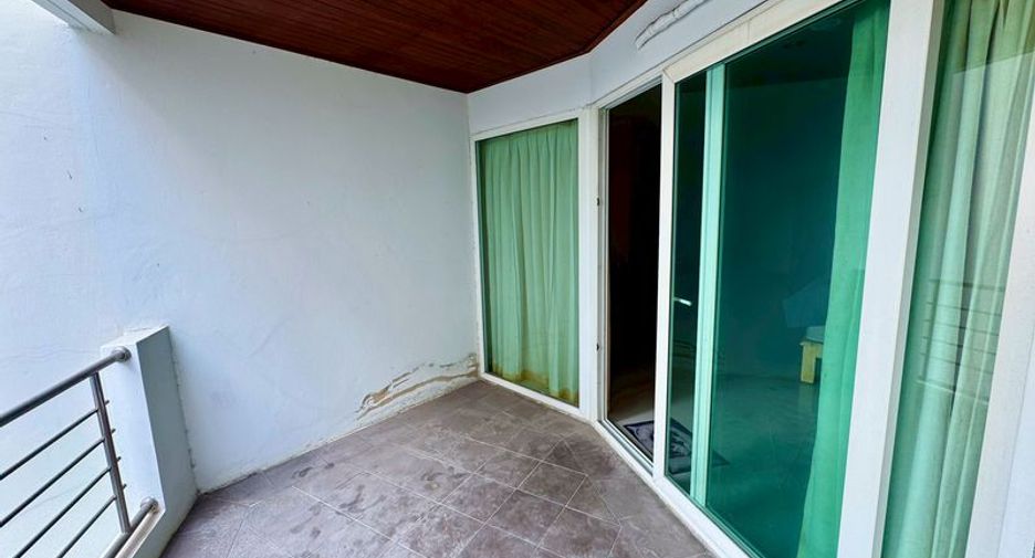 For sale 2 bedrooms condo in Jomtien, Pattaya