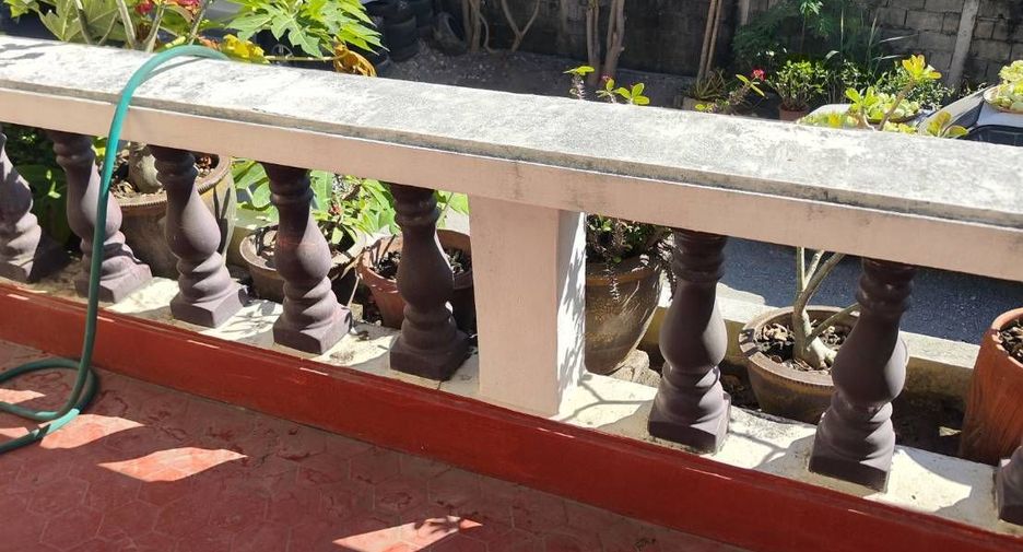 Local comercial en venta de 7 habitaciones en Mueang Chiang Mai, Chiang Mai