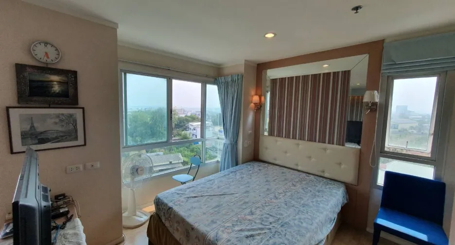 Wohnung zum Kauf und zur Miete mit Studio in Bang Lamung, Chonburi