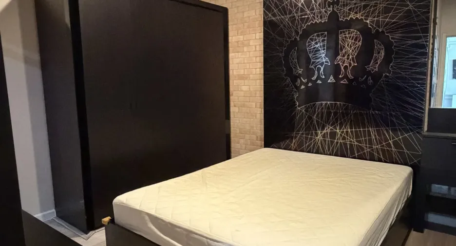 For rent 2 bedrooms condo in Khlong San, Bangkok