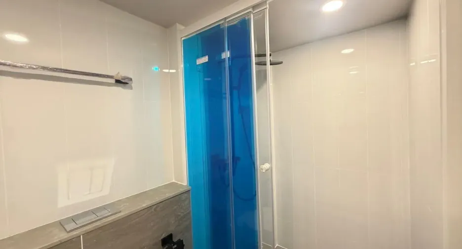 Wohnung zum Kauf mit Studio in Khlong Toei, Bangkok