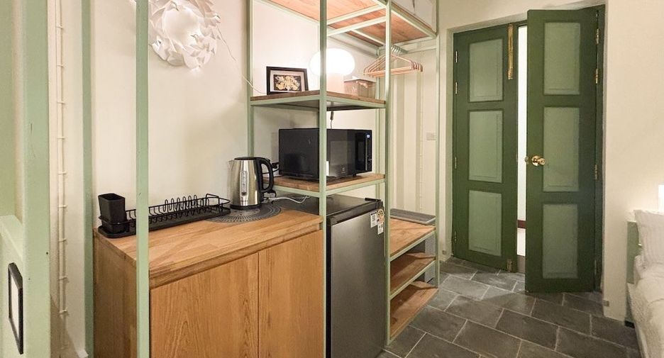 For sale 3 bedrooms townhouse in Samphanthawong, Bangkok