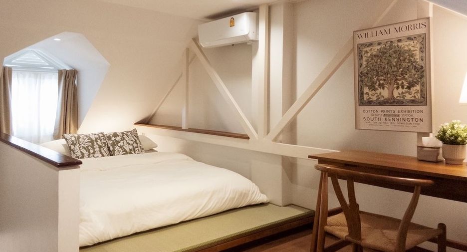 For sale 3 bedrooms townhouse in Samphanthawong, Bangkok