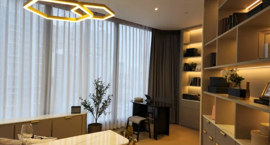 For sale and for rent 2 bedrooms condo in Huai Khwang, Bangkok