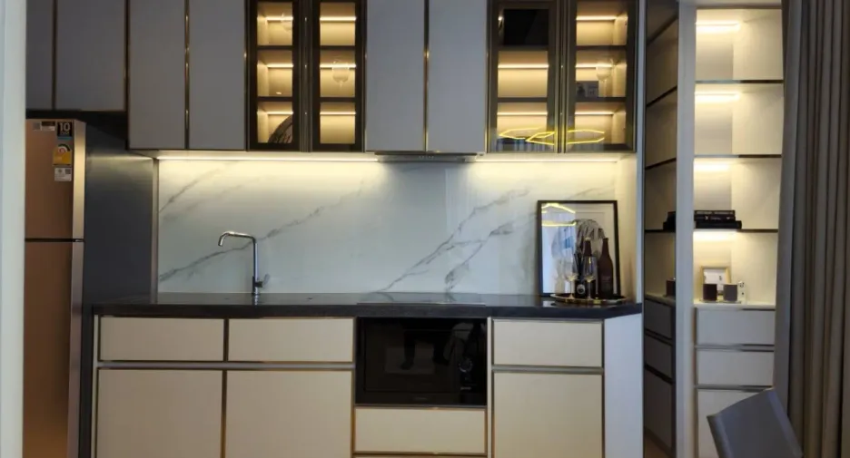 For sale and for rent 2 bedrooms condo in Huai Khwang, Bangkok