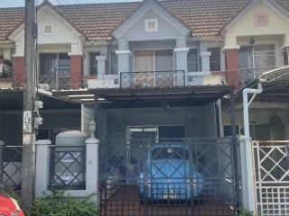 For sale 2 bedrooms townhouse in Lat Krabang, Bangkok