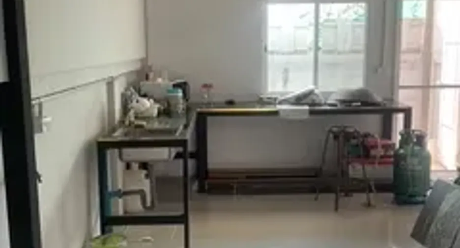 For sale 2 bedrooms townhouse in Lat Krabang, Bangkok