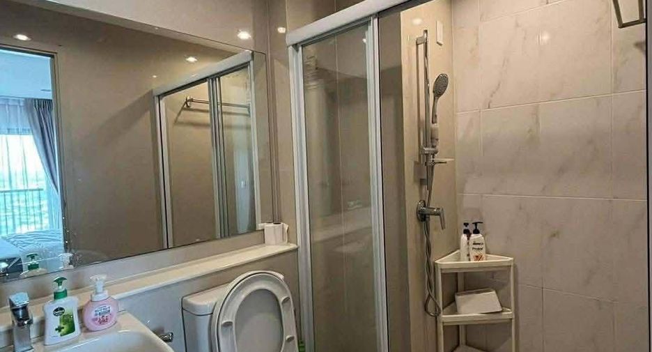 For rent 1 bed condo in Mueang Samut Prakan, Samut Prakan