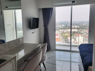 出售 和 出租 公寓 公寓 在 Bang Lamung, Chon Buri