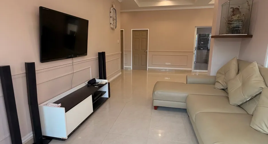 For sale 3 bedrooms house in Bang Lamung, Chonburi